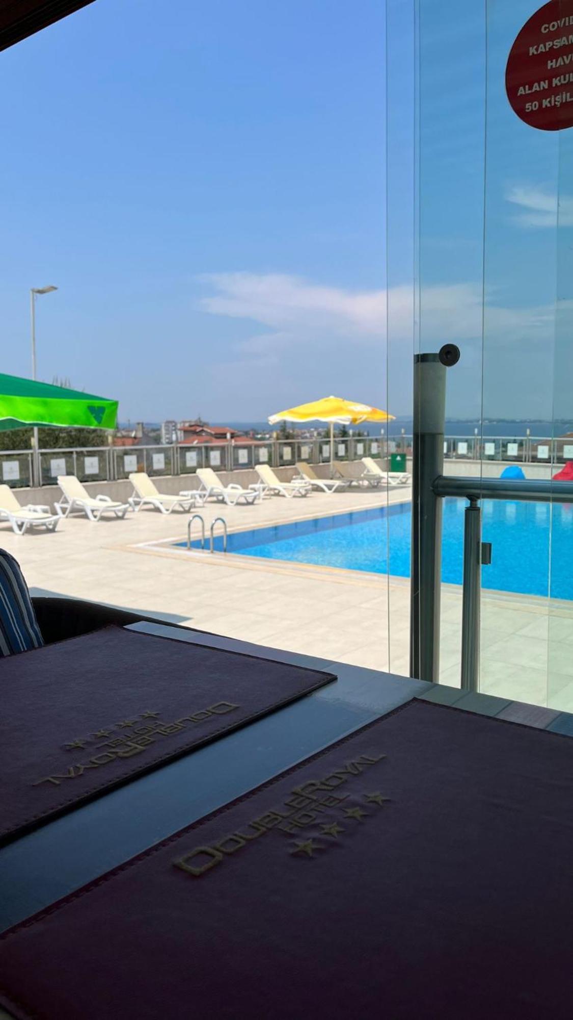 Double Royal Hotel Kocaeli Buitenkant foto